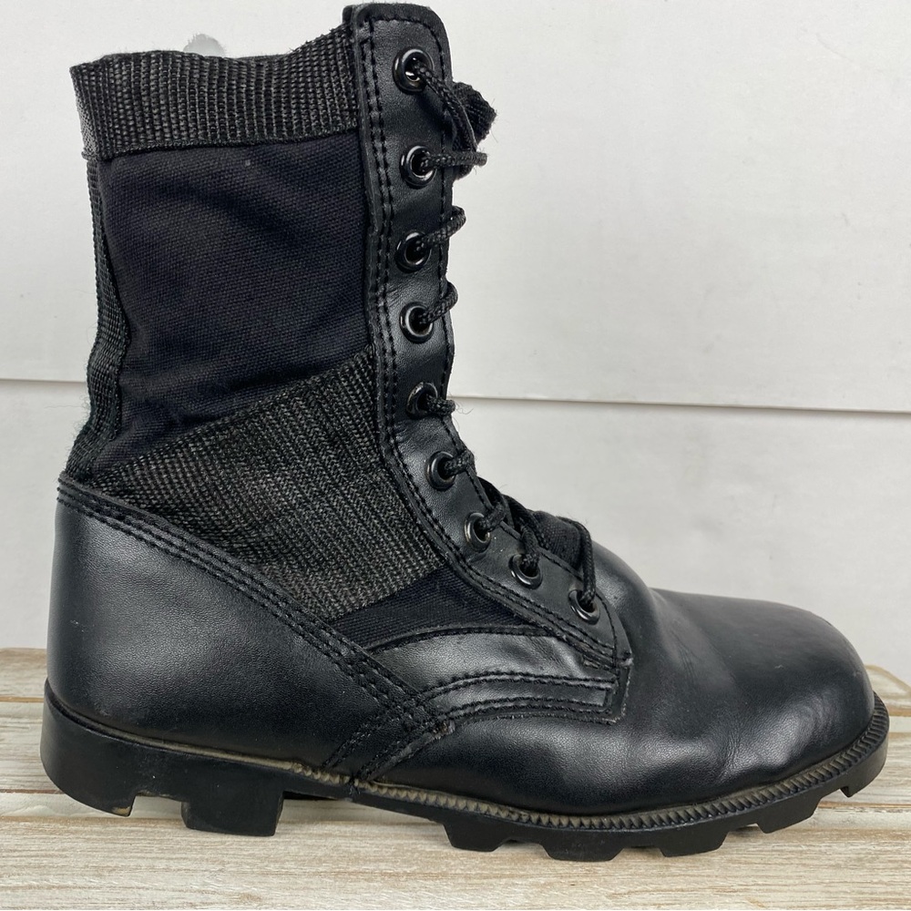 black Boots canvas and leatherTactical utility field boots. Men’s size 6W